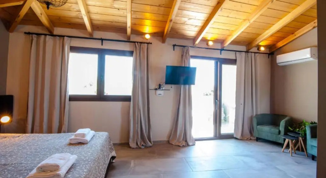 Полулюкс Minoos Hotel