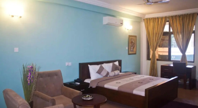 Двухместный номер Deluxe с балконом Consir Executive Lodge