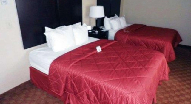 Четырёхместный люкс Comfort Inn & Suites Saratoga Springs