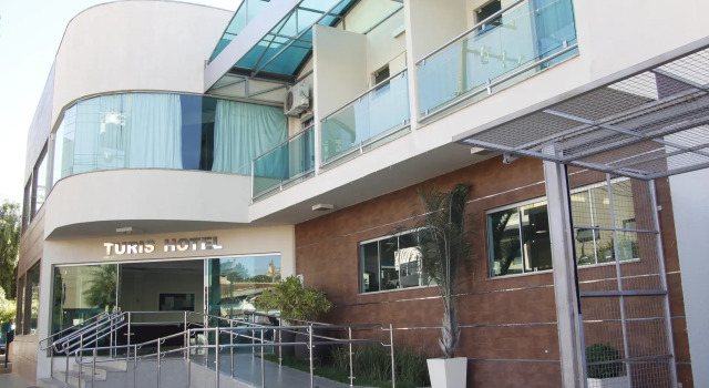 Turis Hotel