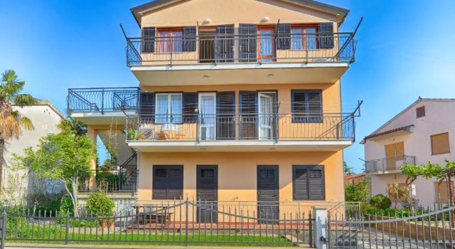 Apartment Ljiljana 1553, Забронировать Апартаменты/квартира Апартаменты Новиград, Апартаменты/квартира