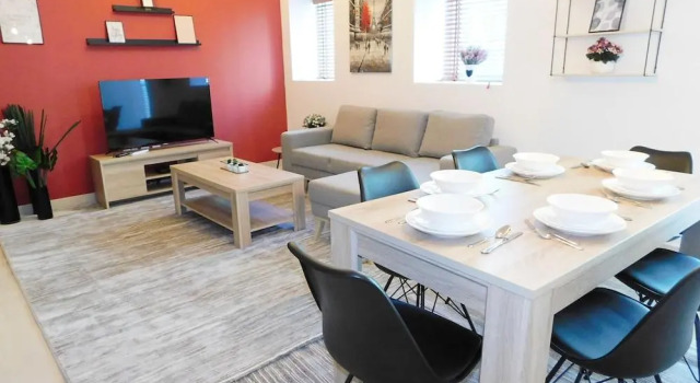 Luton Vacation Homes Continental Tower, Забронировать Апартаменты/квартира Апартаменты Эмирата Дубая, рядом с Dubai Marina Yacht Club, Апартаменты/квартира
