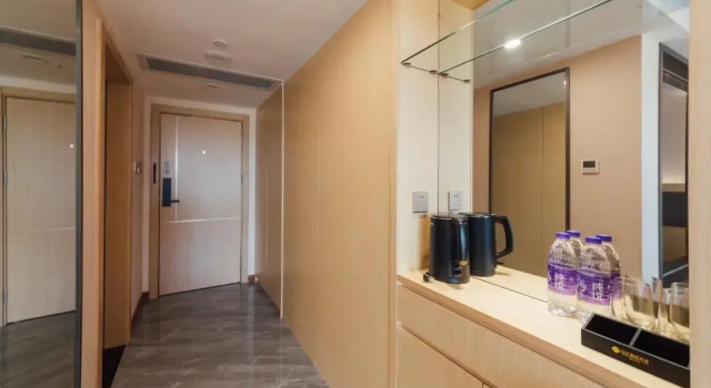 Номер Business White Swan Guest House MeiZhou