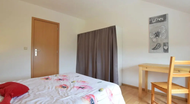 Cozy Apartment in Paliseul with Garden