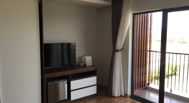 Happy Apartment