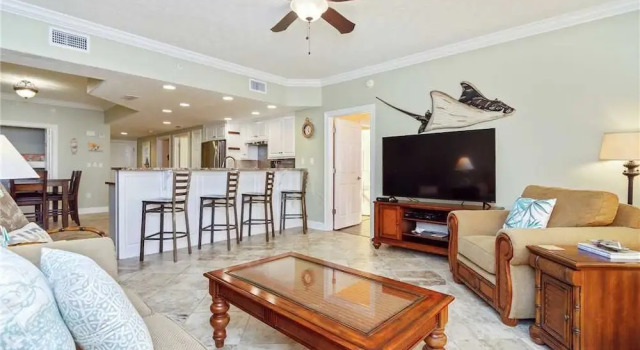 Treasure Island 804 - Two Bedroom Condo, Book Hotel Hoteller i Lower Grand Lagoon med parkering, Parkering