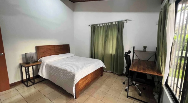 Charming 3-bedroom House Rental in Paquera, Costa Rica