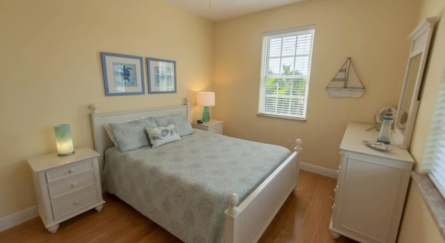Mango Breeze Apartment 4, Забронировать Апартаменты/квартира Холмс-Бич Sarasota Area