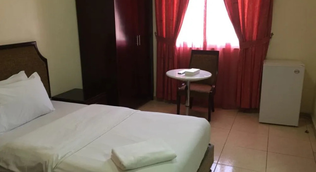 Habib Hotel Apartments, Varaa Huoneisto Ajman Arabiemiirikunnat