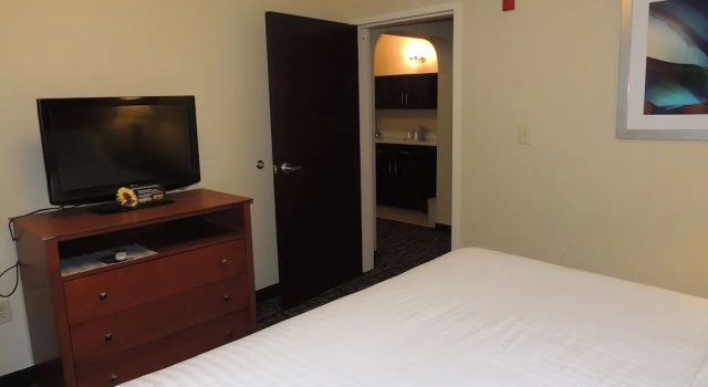 Люкс c 1 комнатой Holiday Inn Express Trussville by IHG