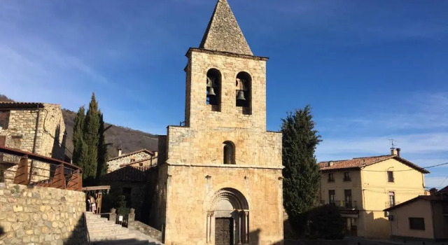 Апартаменты LLANARS, en Vall de CAMPRODON Vistas Montaña de frente, ASCENSOR, Orientación Sur, Chimenea, WIFI, MOLLÓ PARK, VALLTER, HÍPICA, GOLF