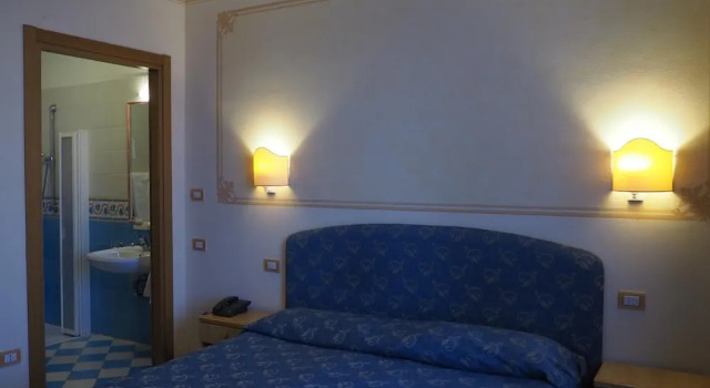 Hotel Locanda Ruscello Garnì, Забронировать Отель Отели Лимоне-суль-Гарды с завтраком, рядом с Bike Path Limone sul Garda, Завтраки