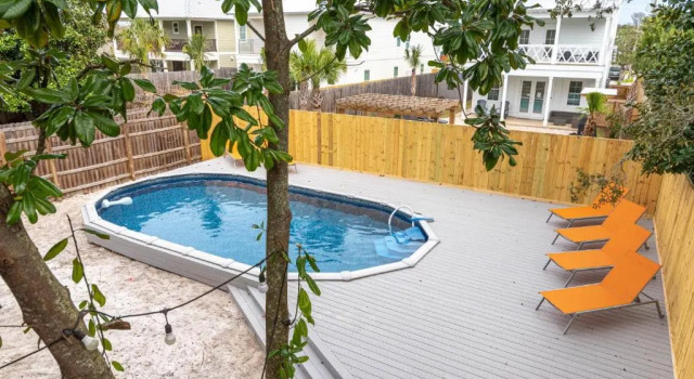Zula Beach Vacation Home, Sleeps 16, Private Heated Pool, 4min Walk To The Beach, Pets Welcome, Fenced Yard, Varaa Hotelli Hotellit Emerald Coast uima-altaalla, Uima-allas
