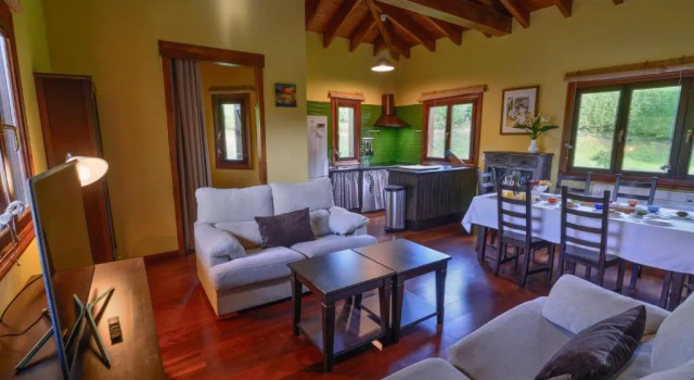 Коттедж с 3 комнатами La Casina De Punticiella