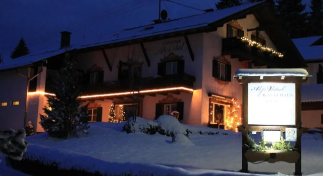 Alpvital, Rezerwuj Hotel Hotele w Kruen ze śniadaniem, Śniadanie