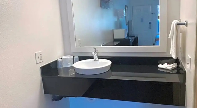 Номер Deluxe GuestHouse Inn Yakima