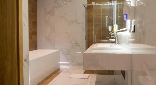 Люкс HA Hotel Mostar