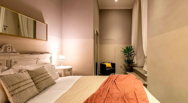 Apartment in Florence Center near Duomo, Забронировать Апартаменты/квартира Сан-Марко - Сантиссима-Аннунциата Флоренция, рядом с Дом Буонаротти