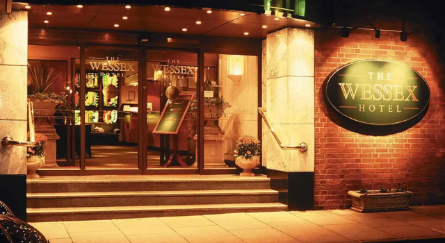 Winchester Wessex Hotel by Sunday