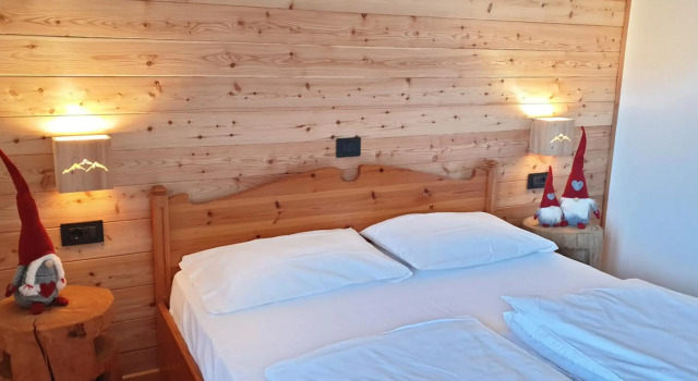 Hotel Lares, Забронировать Отель Фольгария Альтопиано-ди-Фольгария, рядом с Serrada - Martinella Quad Ski Lift