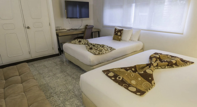 Hotel Aromax del Campestre, Забронировать Отель Отели Эль-Побладо 3 звезды, 3*