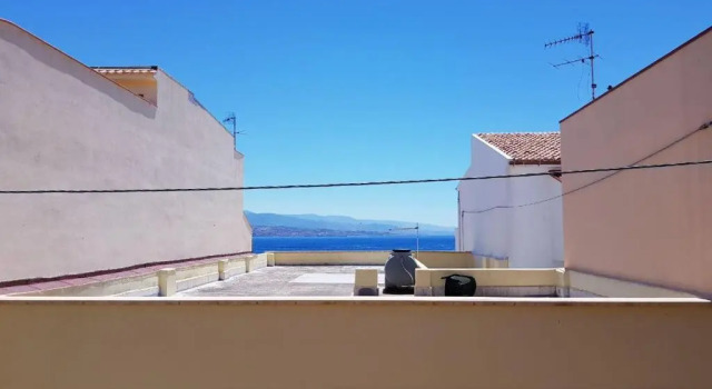 La Conchiglia D'Oro - Appartamento Deluxe Fronte Mare, Varaa Huoneisto SantʼAgata Sisilia
