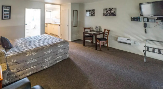 Люкс Executive AAA Thames Court Motel