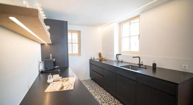 Chasa Muntanella 4.5, Book Apartment Hotels in Grisons with Parking, Parking