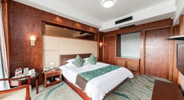 Люкс с видом на море Penglaige Sea View Hotel