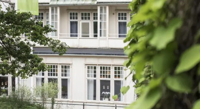 Mössebergs Kurort, Book Hotel  