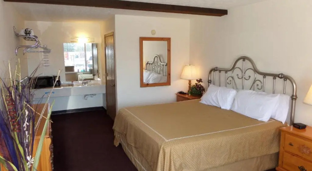 Номер Standard Passion Play Road Inn - Formerly Statue Road Inn