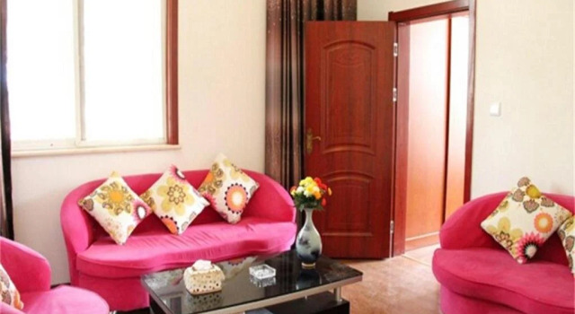 Qufu Kongfu Yayuan Hotel, Prenota Hotel Hotel a Shandong con parcheggio, Parcheggio