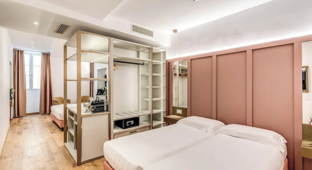Premium- firedobbelt værelse Relais Trevi 95