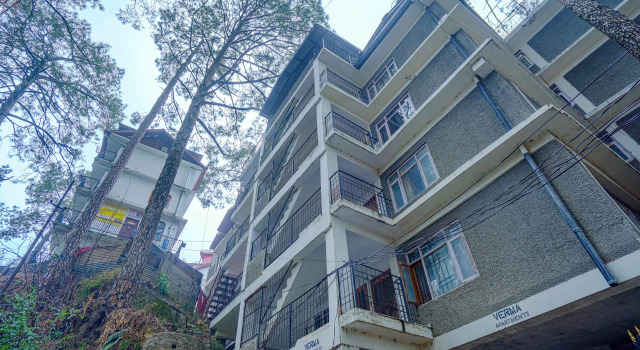 Barna Hauz  (by Dumnu Homes)