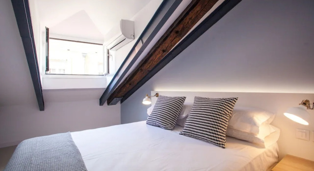 Номер Standard Мансарда c 1 комнатой Apartment in Malasaña