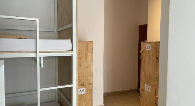 Кровать в общем номере Onederz Phnom Penh