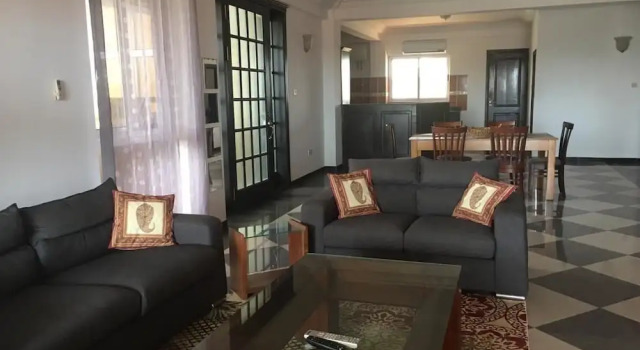 Carlton Lodge, Book Hotel Osu 