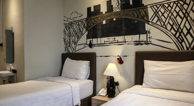 Standard Twin room Shine BnB