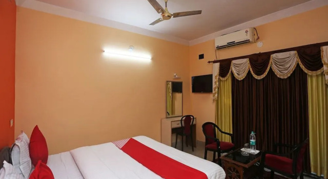 OYO 26822 Golden Sea Queen Beach Resort, Buchen Sie Resort Hotels in Westbengalen mit Pool, Schwimmbad