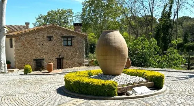 Апартаменты Superior Masia Can Viver - Olive oil tourism B&B