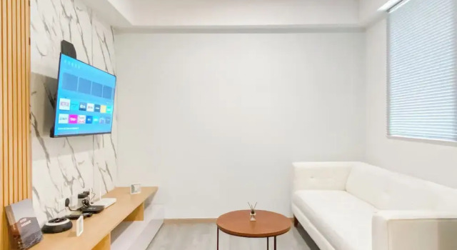 Appartamento Deluxe Restful And Homey 2Br At Meikarta Apartment