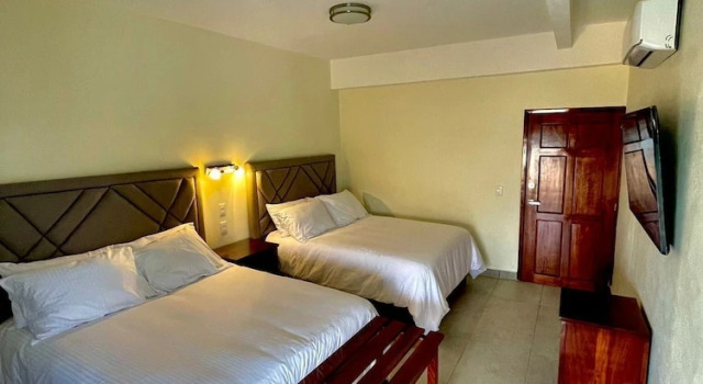 HOTEL CASABLANCA, Забронировать Отель Хилитла La Huasteca