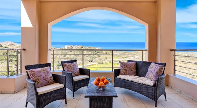 Вилла Вилла Cretan Sunny Villa Heated Pool