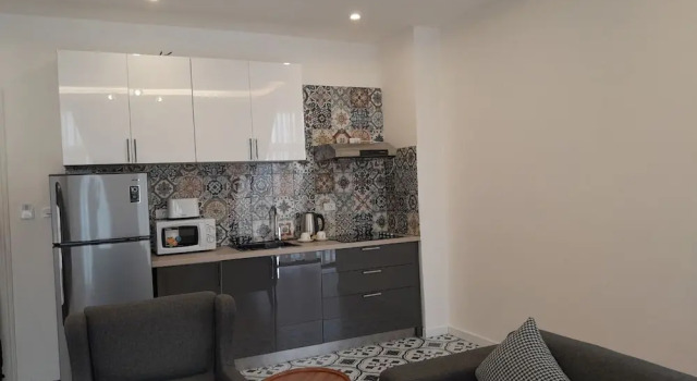 Полулюкс Zemilo Hotel Apartment