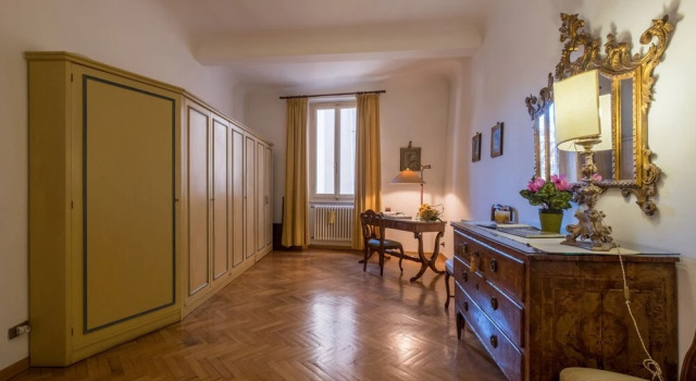 Apartment in the Heart of Florence, Book Apartment Hotels in Florence with Parking, Parking