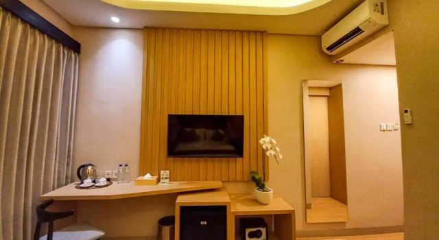 Двухместный номер Deluxe с видом на бассейн ABISHA Hotel Sanur