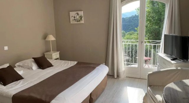 Двухместный номер Standard с балконом Logis Hôtel le Mas dHélène