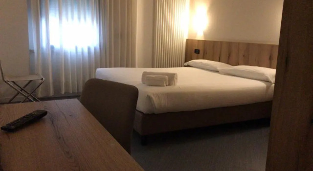 Hotel Doria - Business & Bike, Prenota Hotel Ostiglia Lombardia