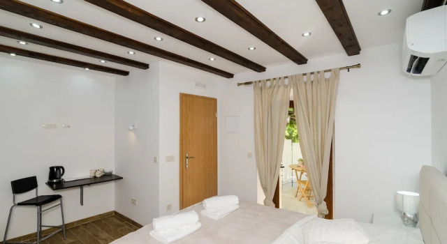 Студия Classic Guesthouse Oliva