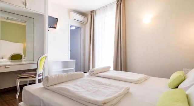 Двухместный номер Standard с балконом и с видом на сад Hotel Speranza